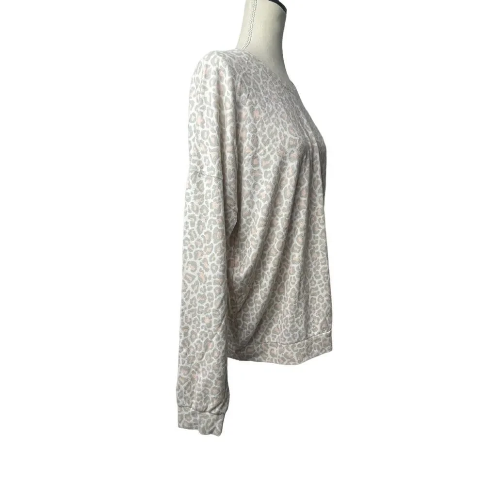 Aqua Lounge Beige Pink Cheetah Animal Print Long Sleeve Crewneck Pullover XL